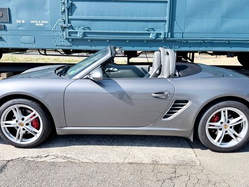 Used 2010 Porsche Boxster S image 13