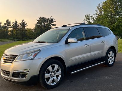 Used 2016 Chevrolet Traverse LT w/ Style and Technology Package