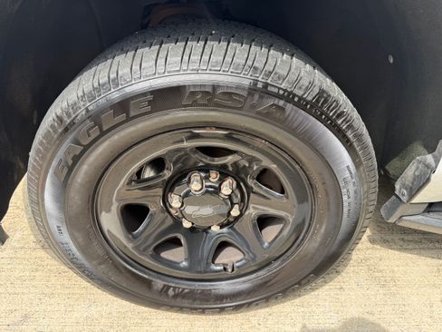 Used 2020 Chevrolet Tahoe 2WD image 21