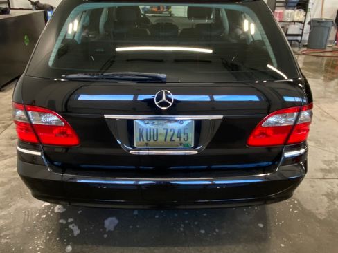 Used 2008 Mercedes-Benz E 350 4MATIC Wagon image 5