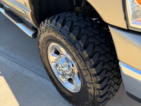 Used 2009 Dodge Ram 2500 Truck SLT w/ Popular Equipment Group image 4