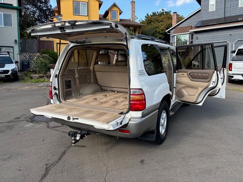 Used 2000 Toyota Land Cruiser image 5