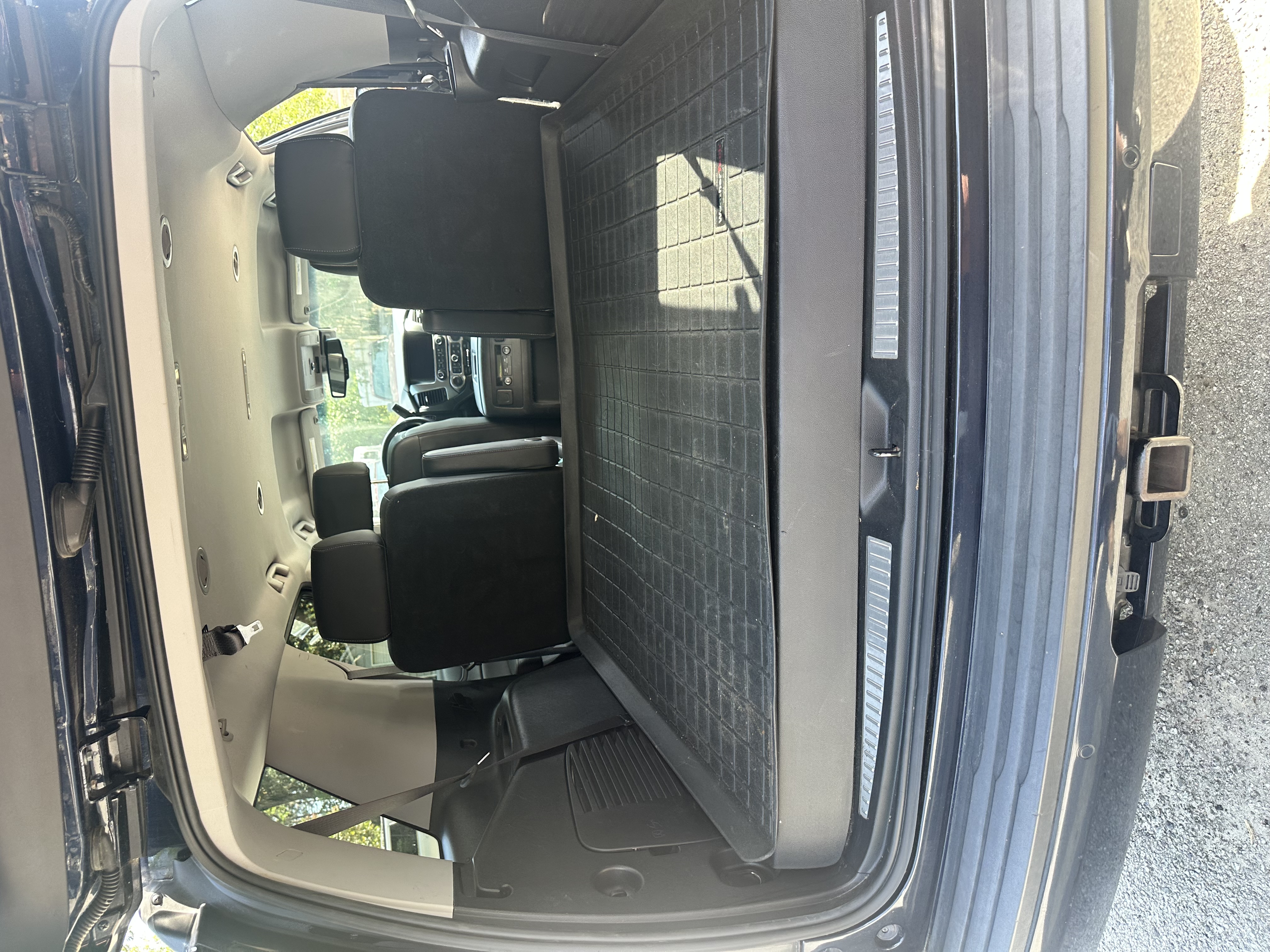 Used 2019 Chevrolet Tahoe LT RWD image 5