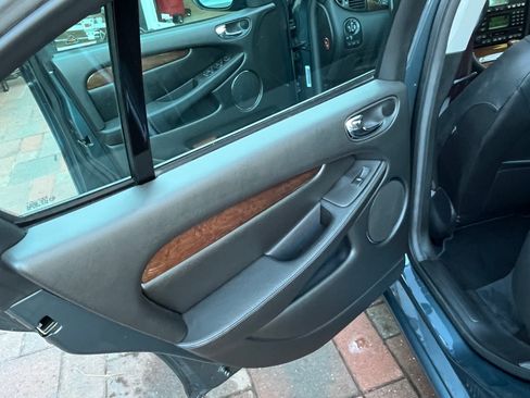 Used 2002 Jaguar X-TYPE 2.5 AWD/4WD image 20