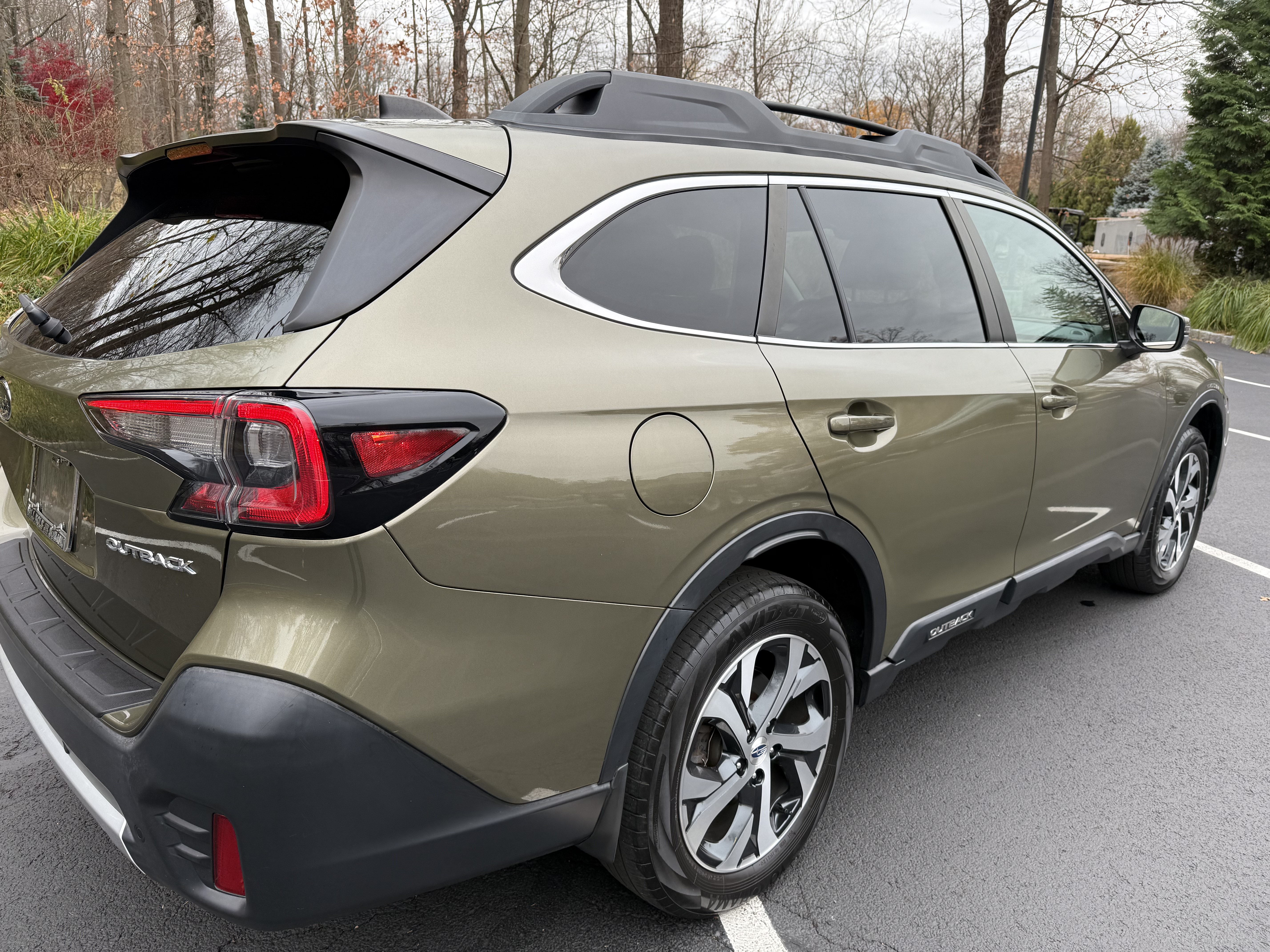 Used 2021 Subaru Outback Limited AWD/4WD image 5
