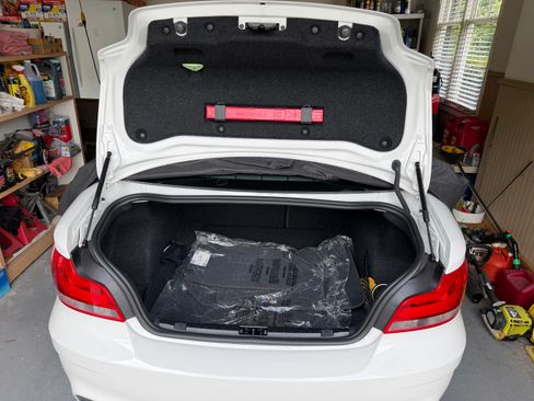 Used 2011 BMW 1 Series M RWD image 10