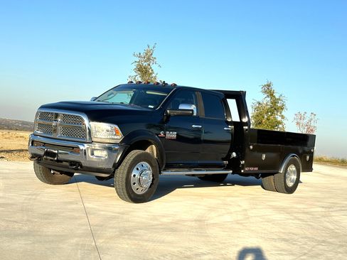 Used 2014 RAM 5500 Laramie image 8