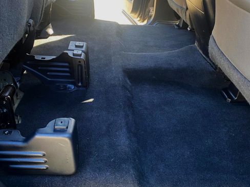 Used 2016 Toyota Tundra SR5 image 12