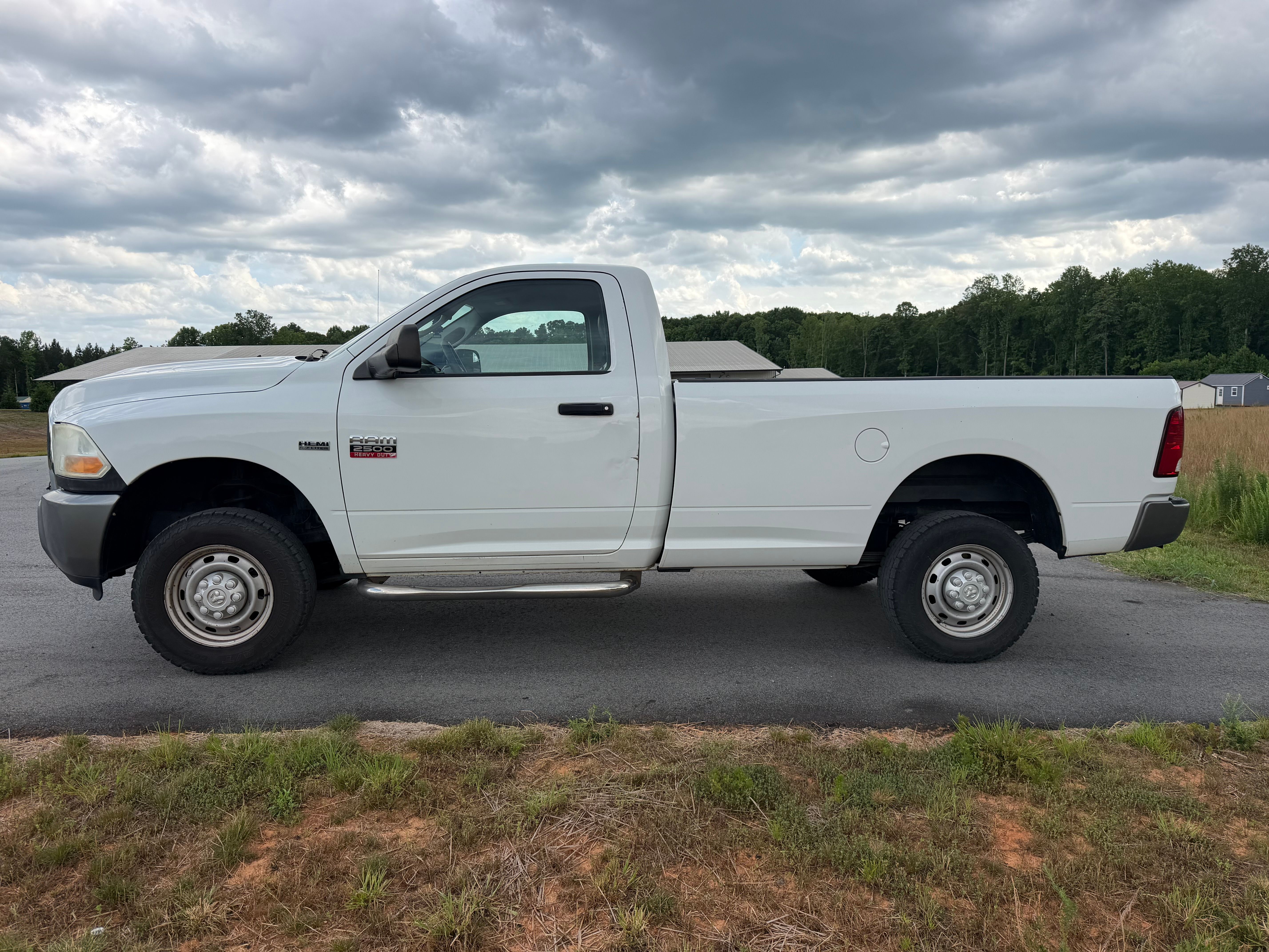 Used 2011 RAM 2500 ST AWD/4WD image 5