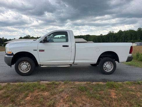 Used 2011 RAM 2500 ST AWD/4WD image 5