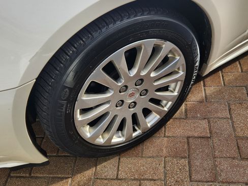 Used 2011 Cadillac CTS Performance w/ Performance Luxury Package image 5