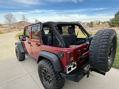 Used 2011 Jeep Wrangler Unlimited Sport image 10