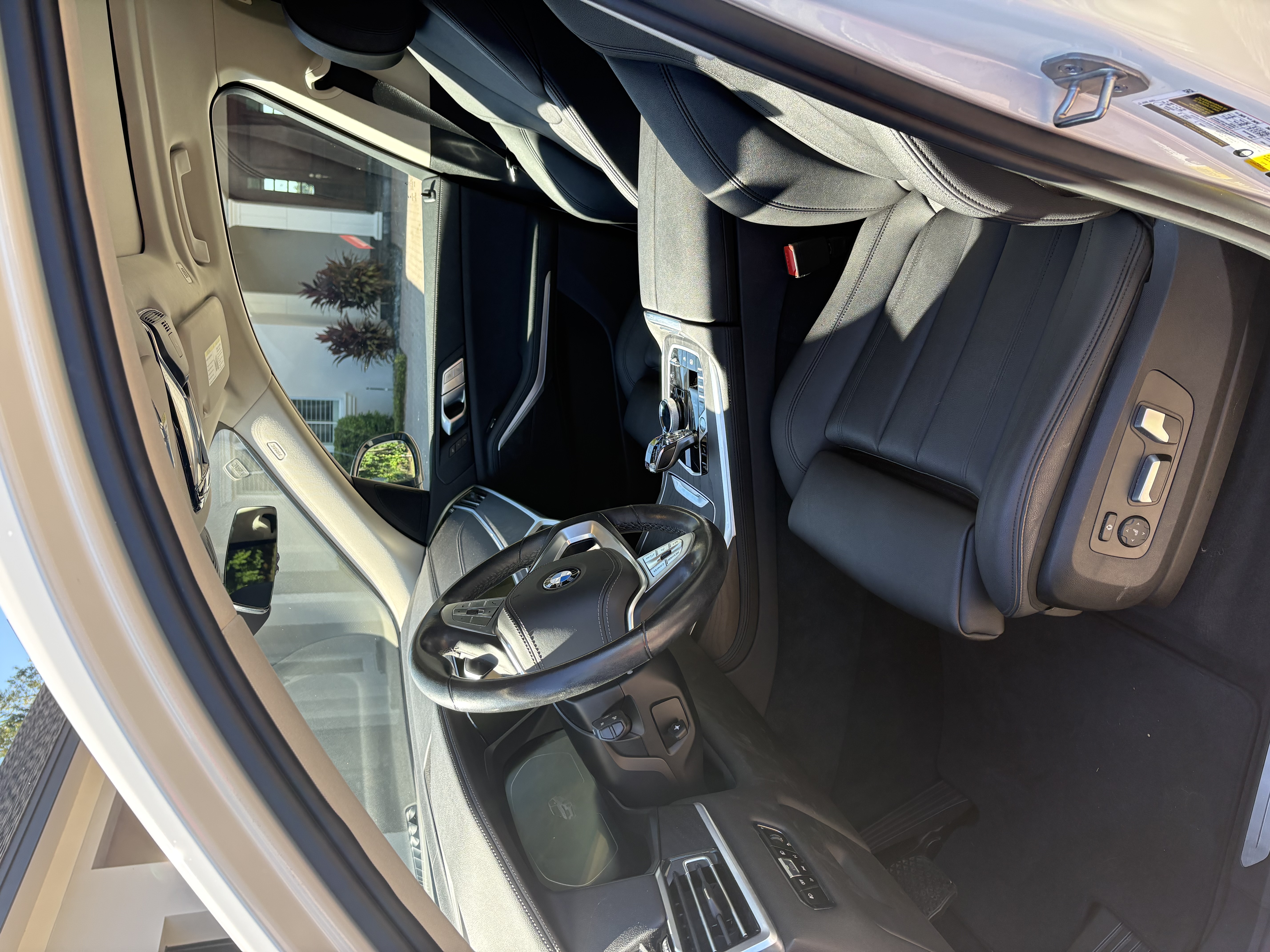 Used 2022 BMW X7 xDrive40i w/ Executive Package AWD/4WD image 6