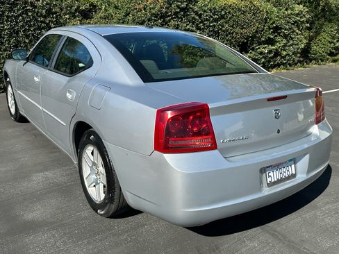 Used 2006 Dodge Charger RWD image 8