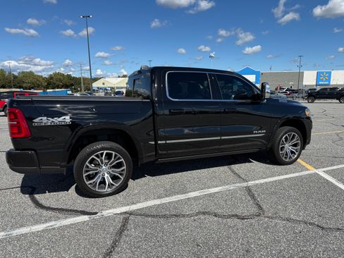 Used 2025 RAM 1500 Tungsten w/ Off Road Group image 8