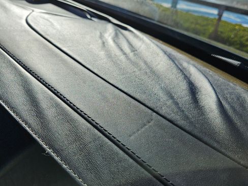 Used 2017 Volvo XC90 T8 Inscription w/ Luxury Package image 30