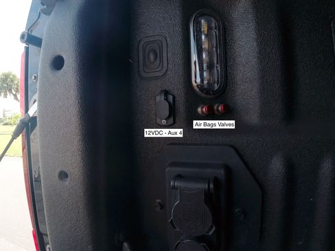 Used 2020 Ford F450 Platinum w/ FX4 Off-Road Package image 26