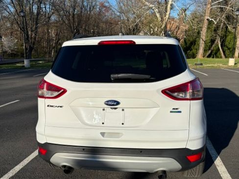 Used 2014 Ford Escape SE w/ Equipment Group 201A AWD/4WD image 4