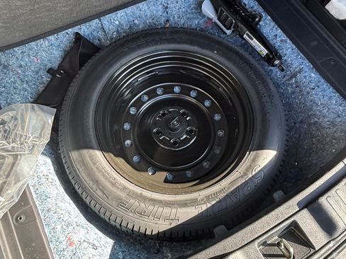 Used 2019 Honda CR-V EX-L image 5