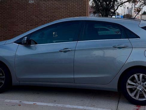 Used 2014 Hyundai Elantra GT image 10