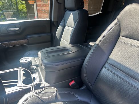 Used 2021 GMC Sierra 1500 Denali w/ Denali Ultimate Package AWD/4WD image 11
