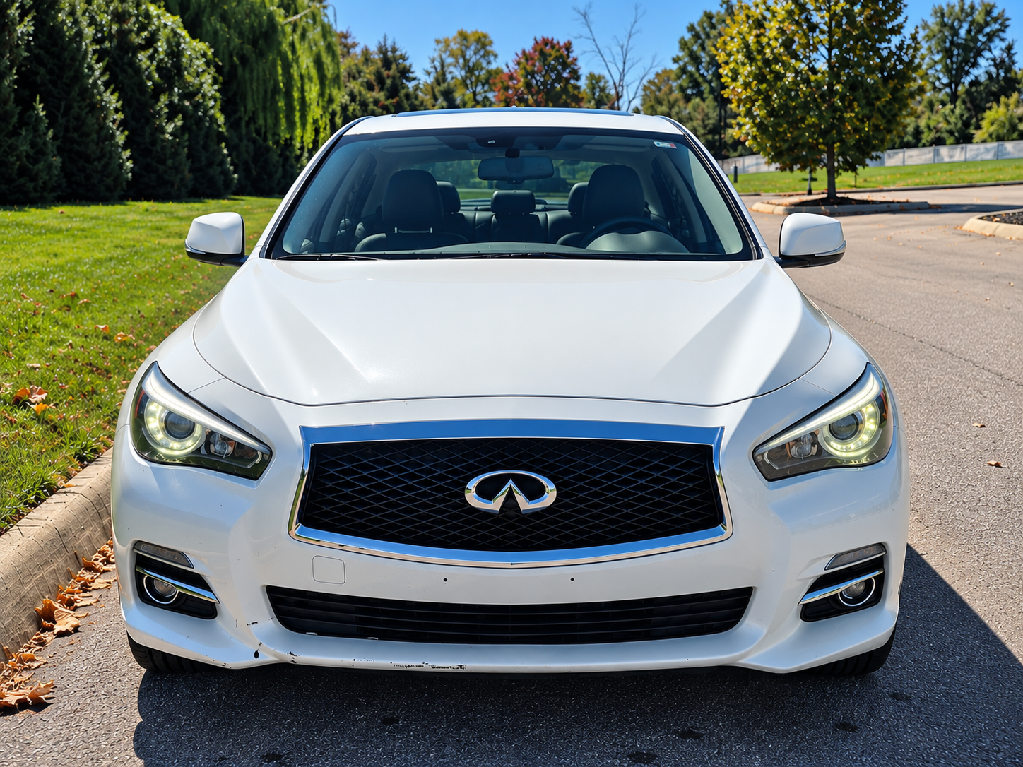 Used 2017 INFINITI Q50 3.0t Premium w/ 3.0T Premium Plus Package AWD/4WD image 1