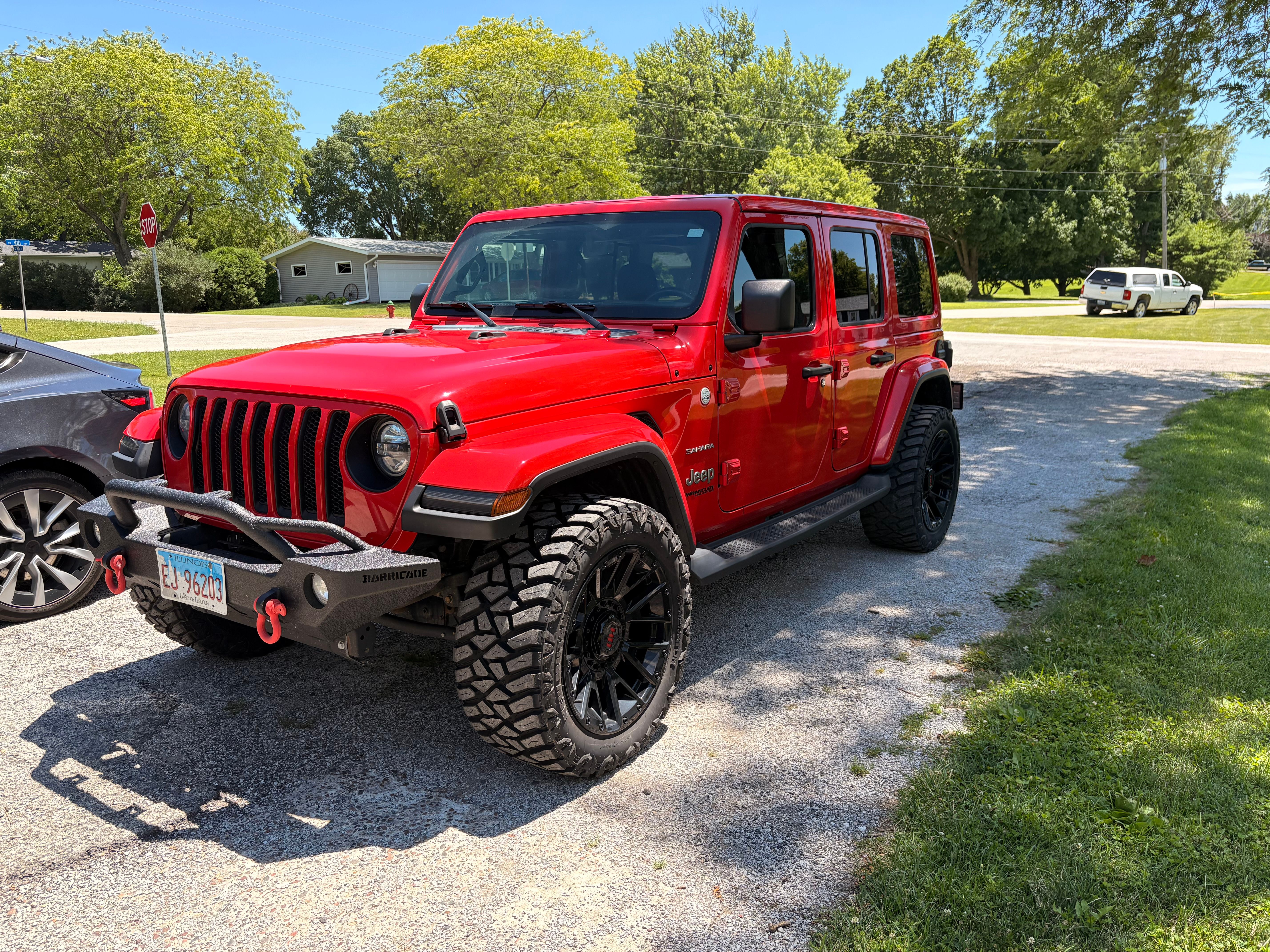 Used 2021 Jeep Wrangler Unlimited Sahara w/ Uconnect 4C Nav & Sound Group AWD/4WD image 1