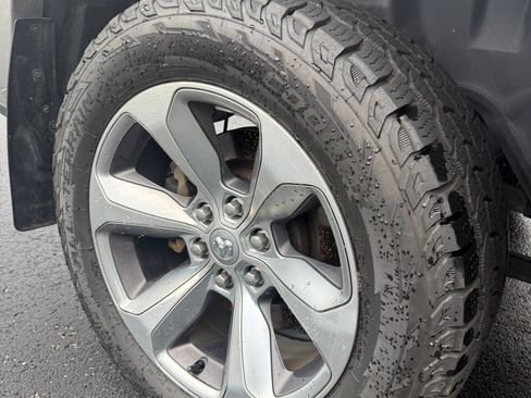 Used 2020 RAM 1500 Limited image 19