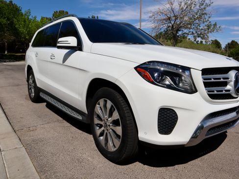 Used 2019 Mercedes-Benz GLS 450 4MATIC image 5
