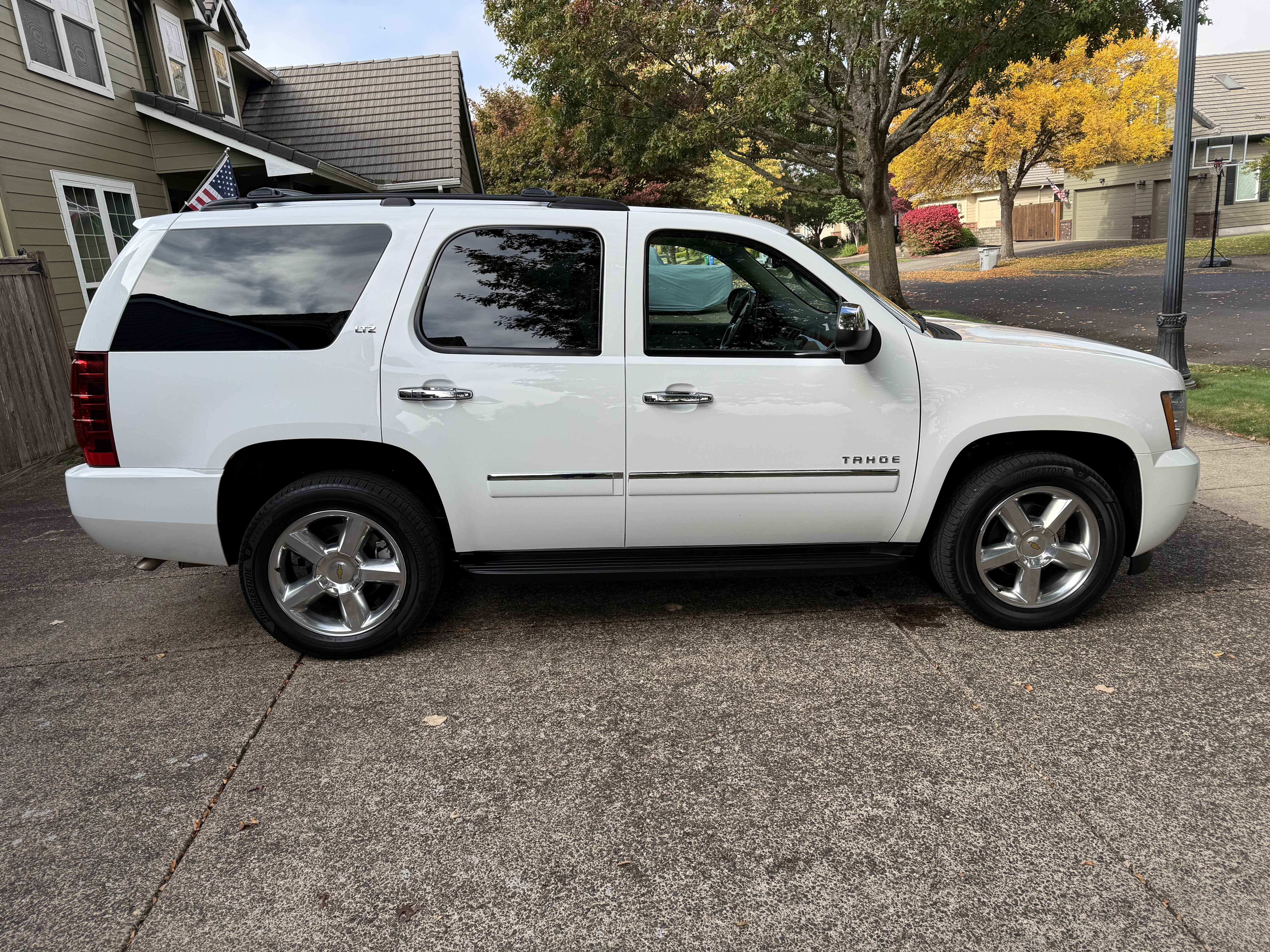 Used 2011 Chevrolet Tahoe LTZ AWD/4WD image 1