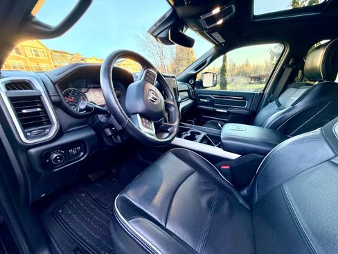Used 2019 RAM 2500 Laramie image 8