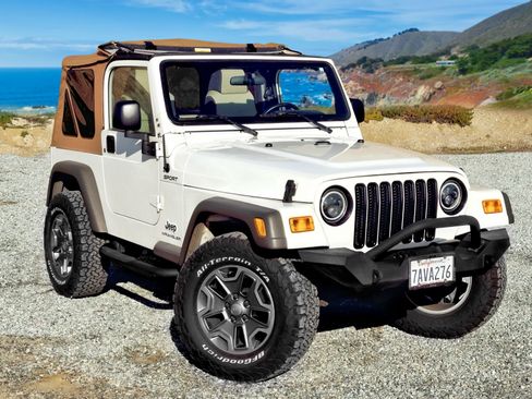 Used 2005 Jeep Wrangler Sport w/ 30" Tire & Wheel Group image 1