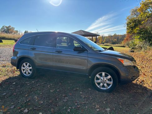 Used 2011 Honda CR-V SE image 5