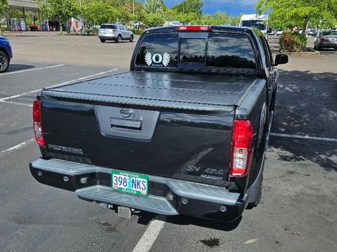Used 2019 Nissan Frontier SV w/ Value Truck Package AWD/4WD image 9