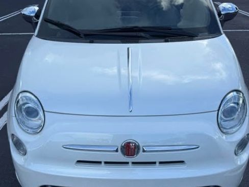 Used 2017 FIAT 500 e FWD image 1