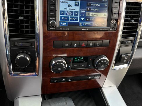 Used 2011 RAM 1500 Laramie w/ Protection Group image 8