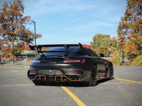 Used 2021 Mercedes-Benz AMG GT Black Series image 6