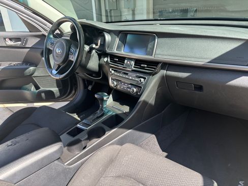 Used 2016 Kia Optima LX w/ Technology Package FWD image 11