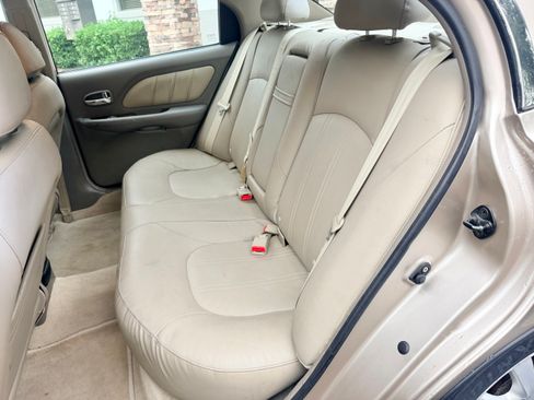 Used 2005 Hyundai Sonata GLS FWD image 13