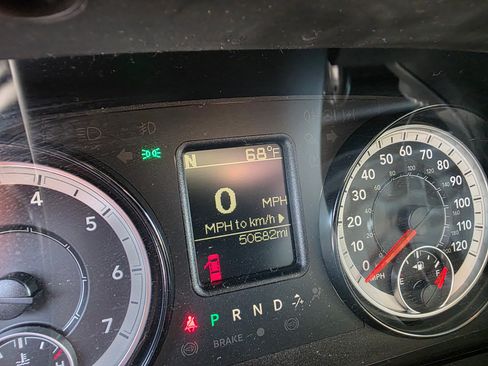 Used 2018 RAM 1500 Express w/ Express Value Package image 11