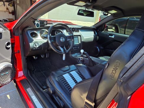 Used 2012 Ford Mustang Shelby GT500 w/ SVT Performance Pkg RWD image 23