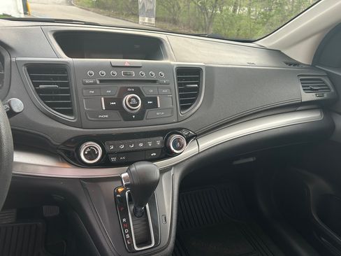 Used 2016 Honda CR-V LX image 10