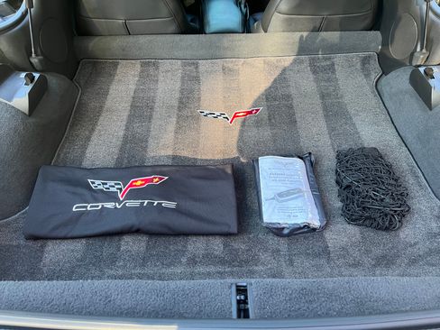 Used 2011 Chevrolet Corvette Grand Sport w/ Preferred Equipment Group image 12