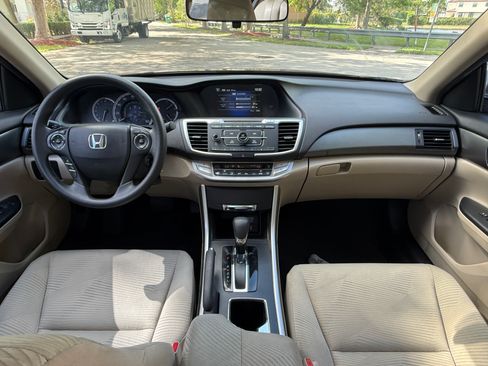 Used 2015 Honda Accord LX image 19
