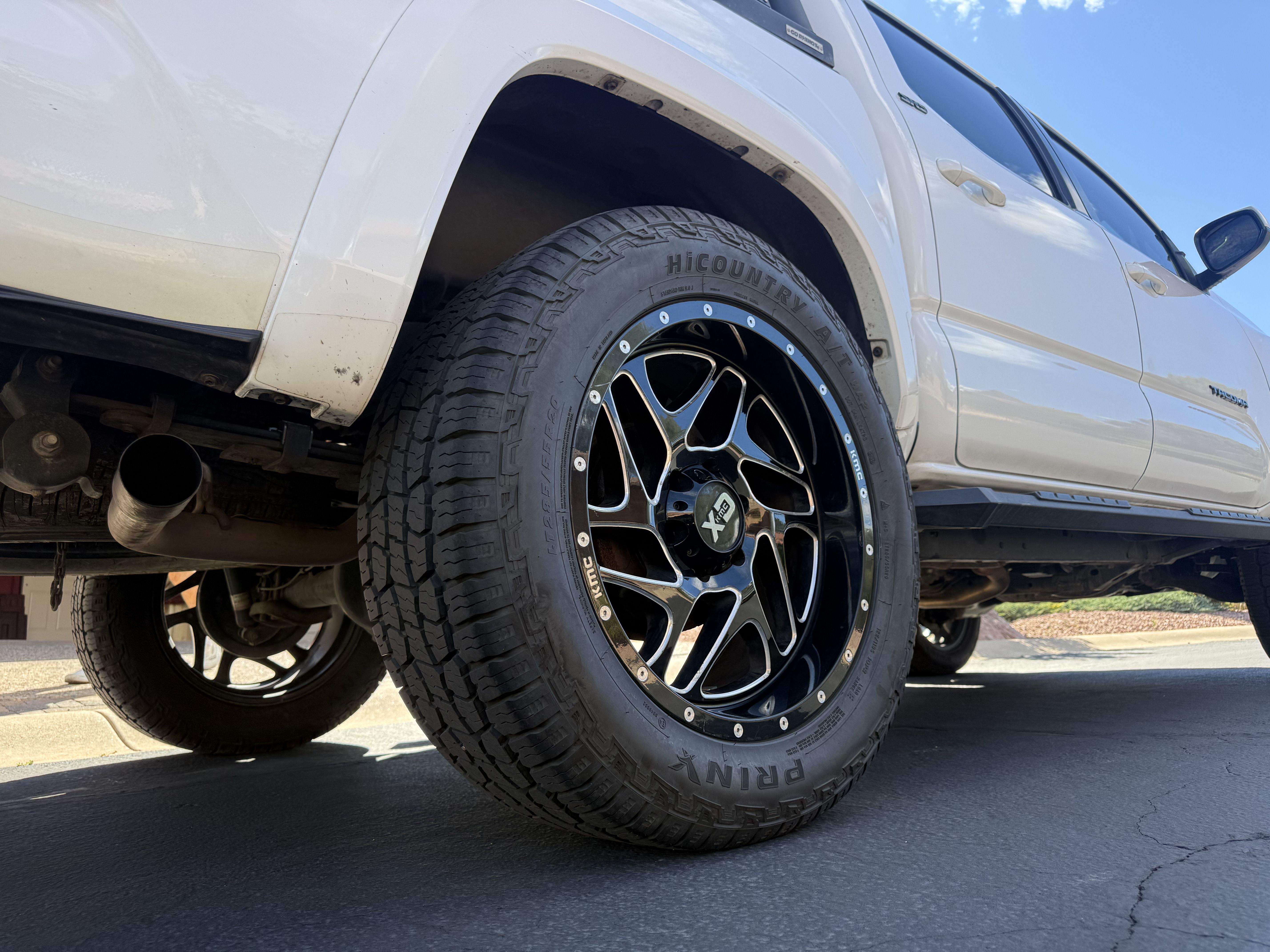 Used 2019 Toyota Tacoma SR5 AWD/4WD image 6