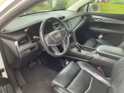 Used 2017 Cadillac XT5 Premium Luxury image 6