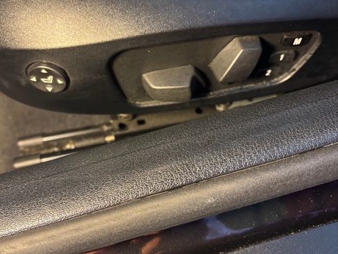 Used 2015 BMW Z4 sDrive28i image 17