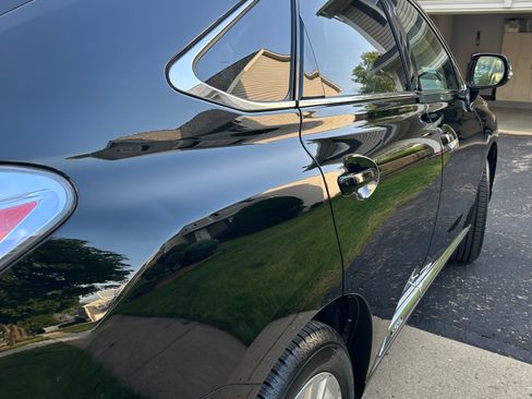 Used 2012 Lexus RX 450h AWD w/ Premium Pkg image 4