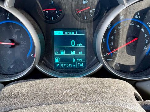 Used 2015 Chevrolet Cruze LS image 14