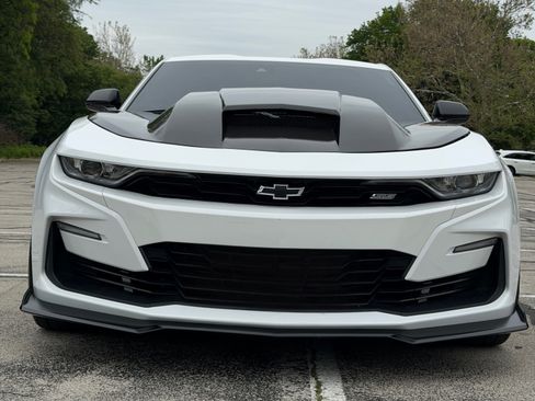Used 2021 Chevrolet Camaro SS RWD image 1